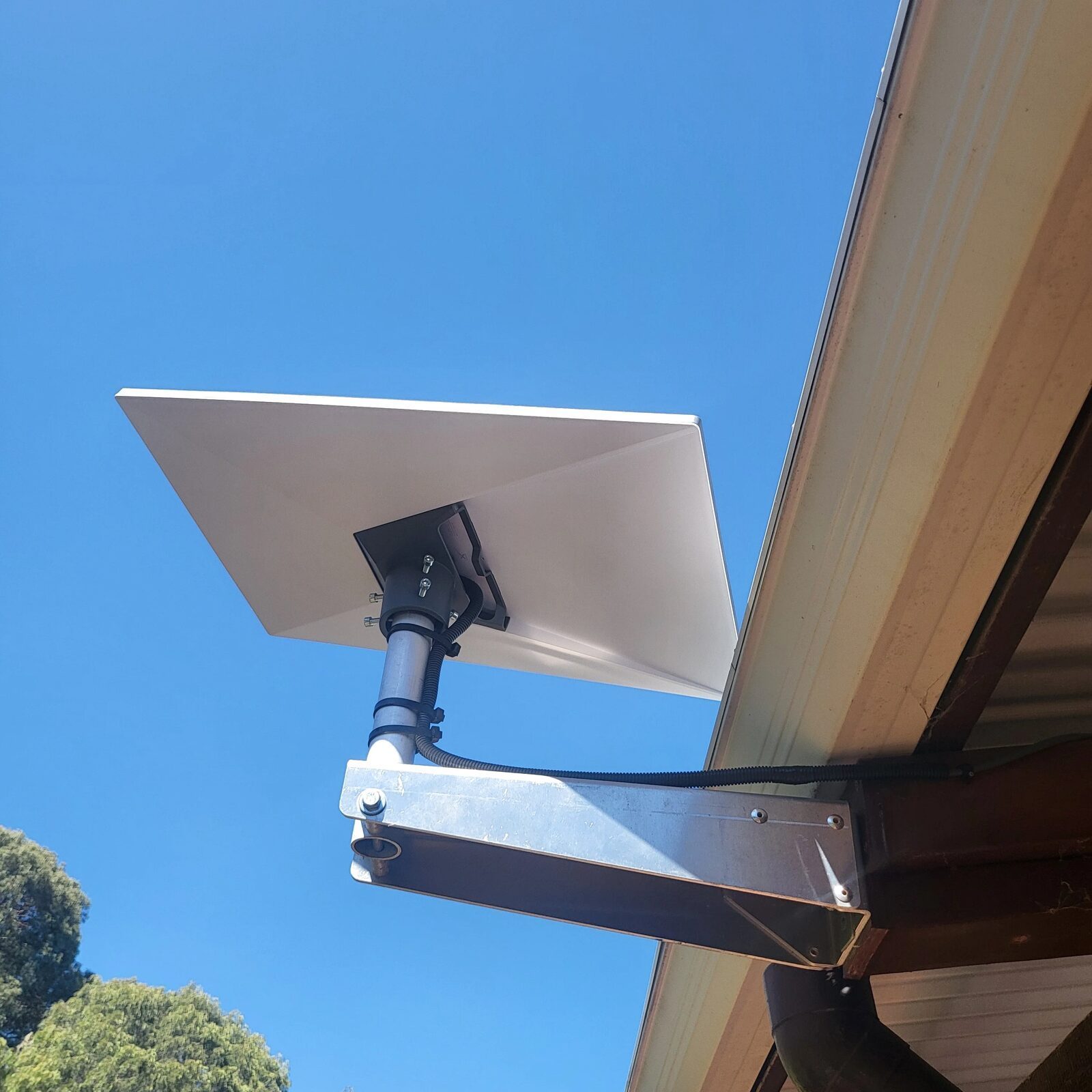 Starlink satellite dish installation on Perth home roof